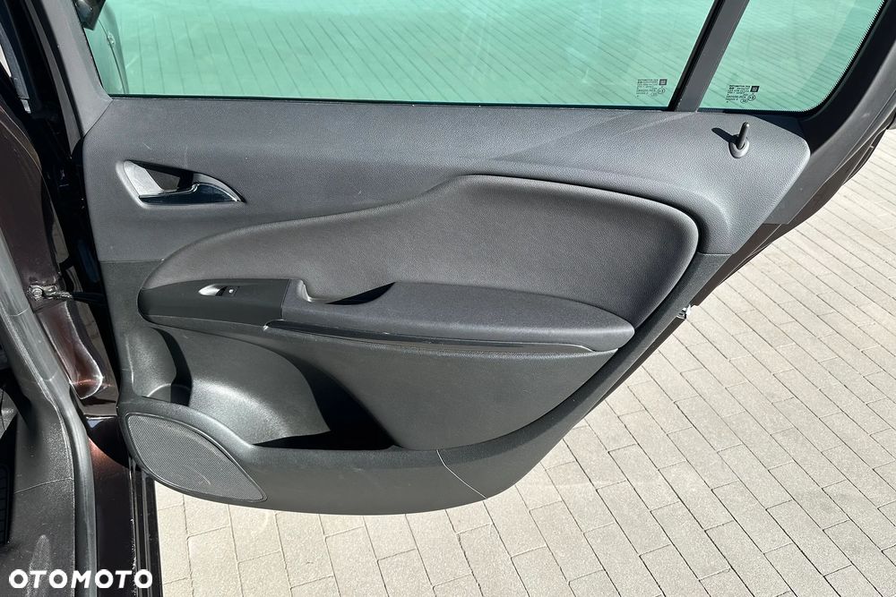 Opel Zafira Tourer 1.4 Turbo Edition - 34