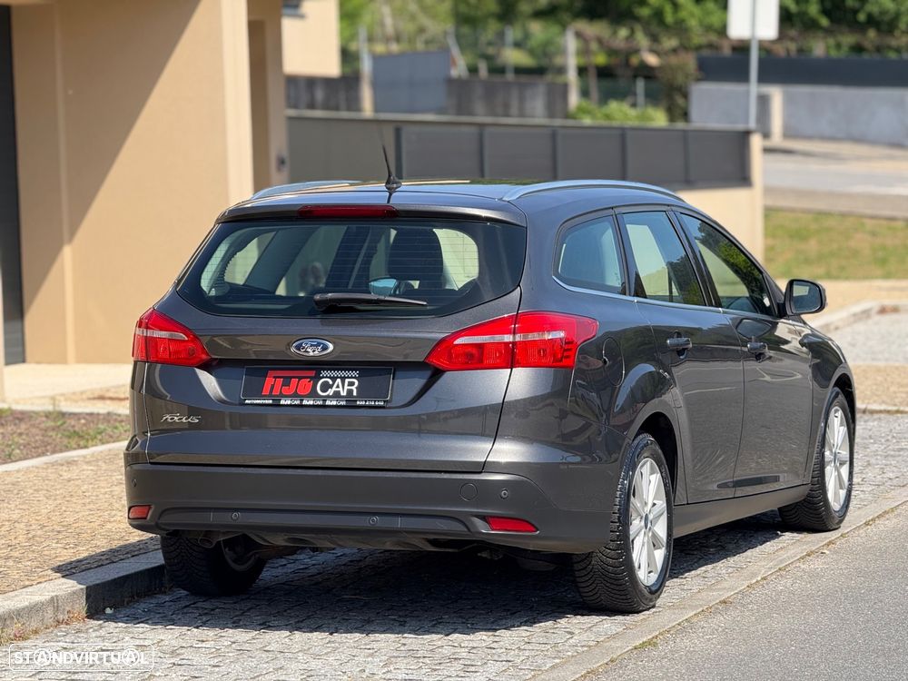 Ford Focus SW 1.5 TDCi Titanium ECOnetic - 10