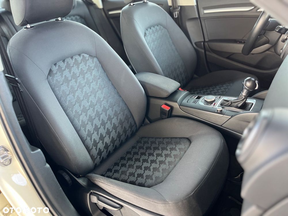 Audi A3 Sportback - 25