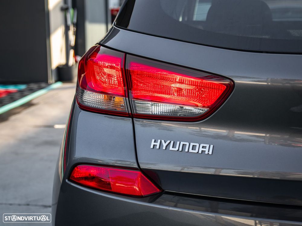 Hyundai i30 1.0 T-GDI Comfort+Navi - 10