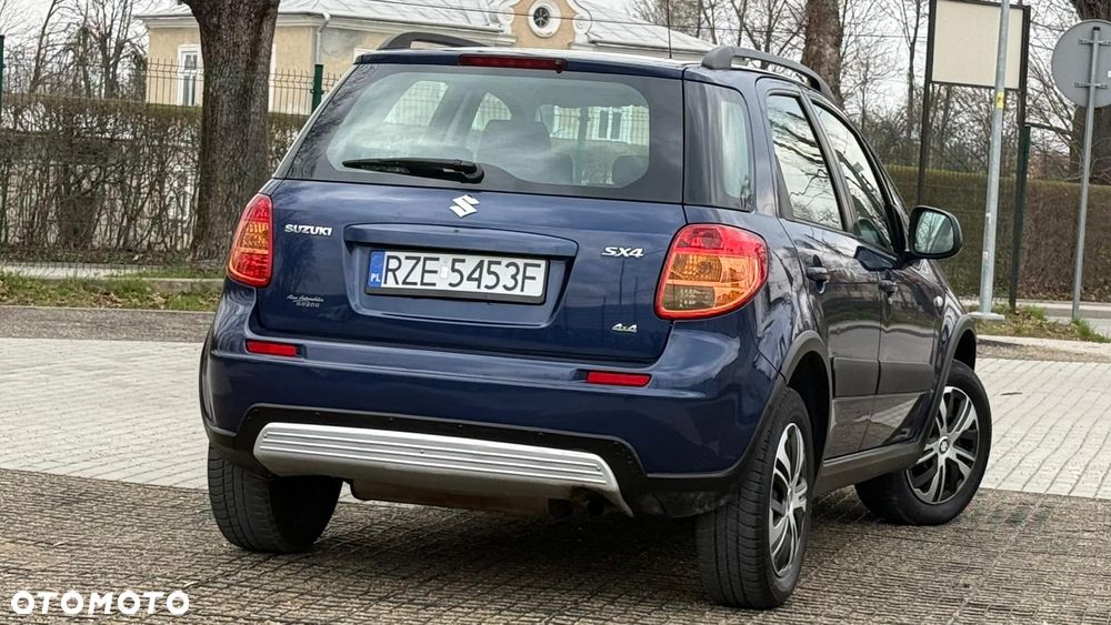Suzuki SX4 1.6 VVT 4x4 Comfort - 40