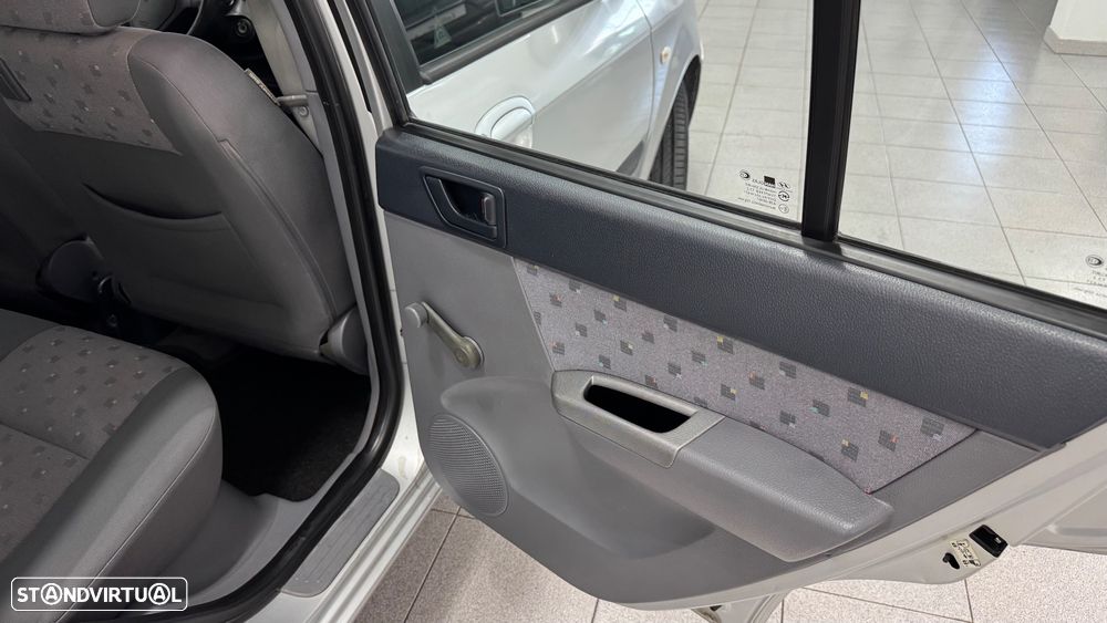 Hyundai Getz 1.1 Active - 26