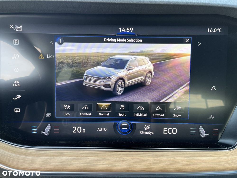Volkswagen Touareg - 34