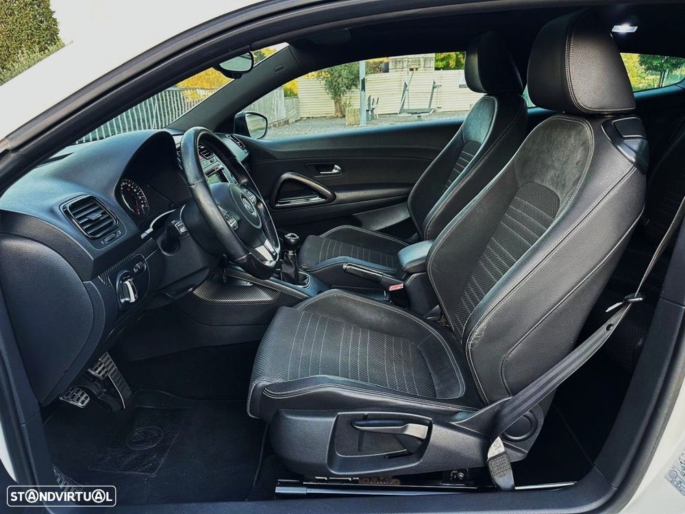 VW Scirocco 2.0 TDI Sport - 14