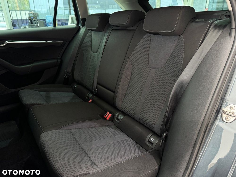 Skoda Octavia 1.4 TSI Plug-In Hybrid Style DSG - 13