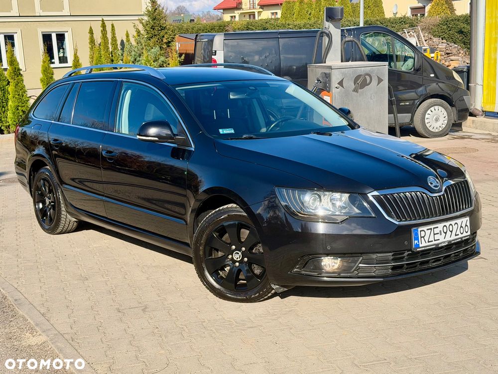 Skoda Superb 2.0 TDI Comfort DSG - 1