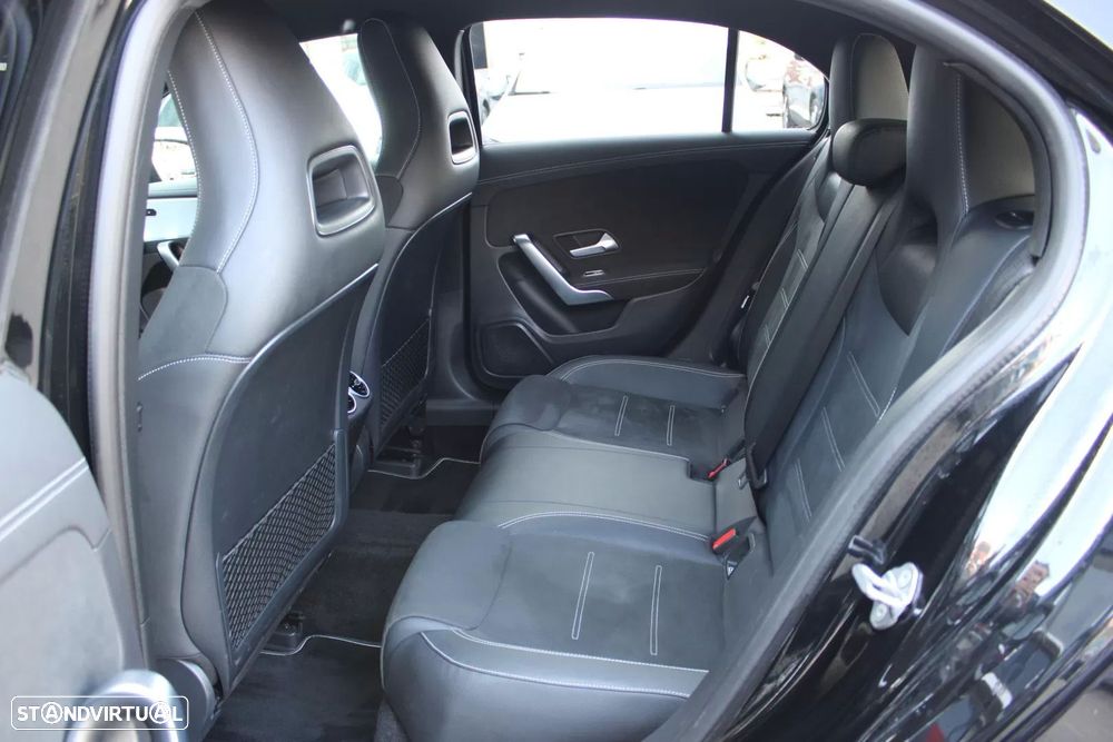 Mercedes-Benz A 250 e AMG Line - 6