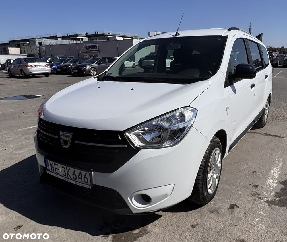 Dacia Lodgy 1.5 Blue dCi Essential S&S - 4