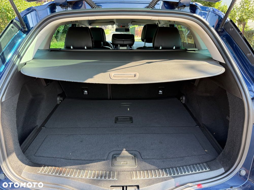 Renault Megane ENERGY TCe 160 EDC BOSE EDITION - 20
