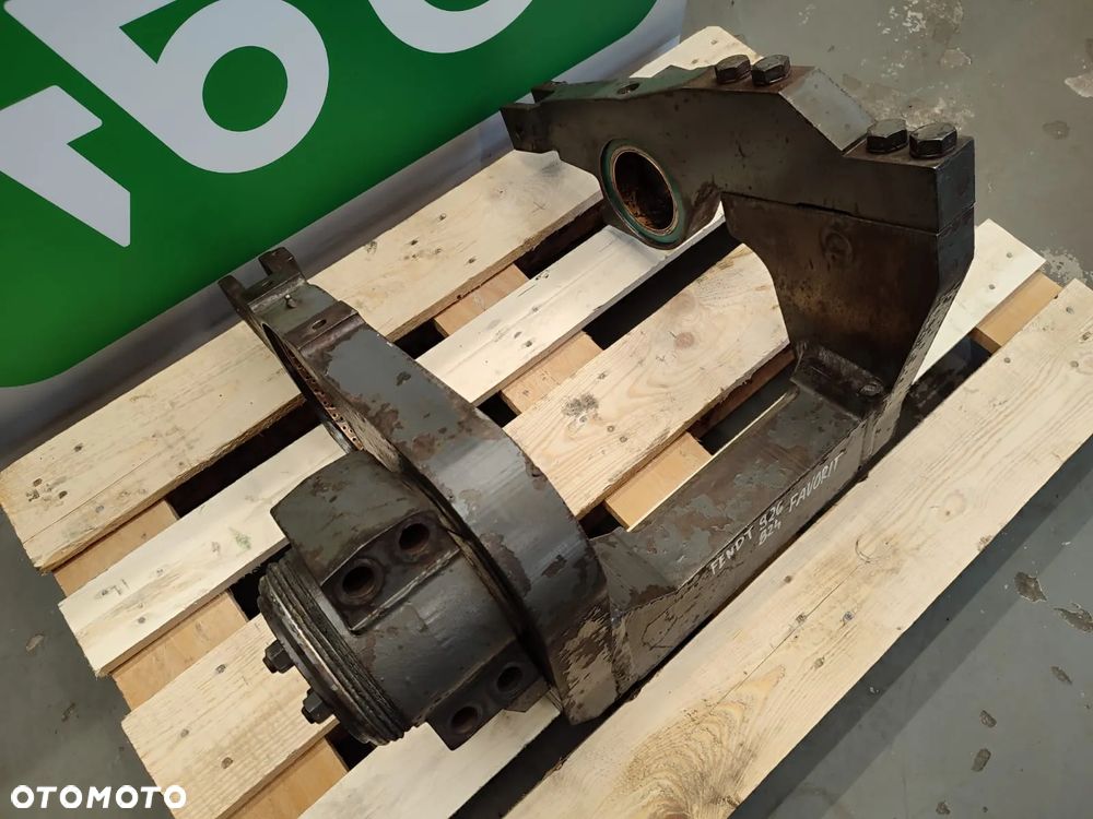 Wspornik mostu E916300020010 H816301050010 FENDT 926 FAVORIT - 7