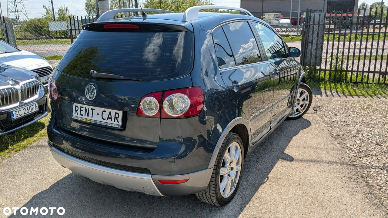 Volkswagen Golf Plus - 12