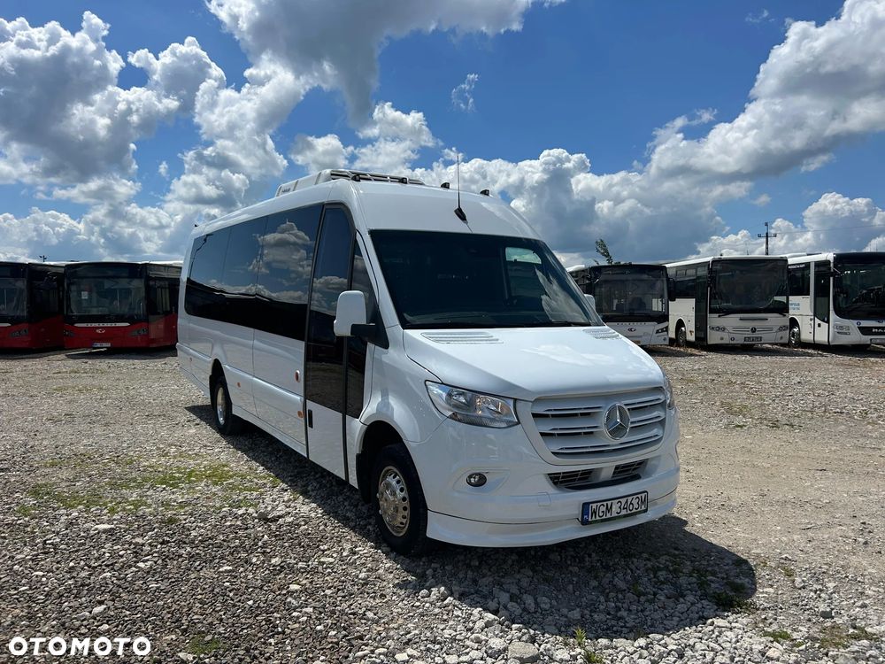 Mercedes-Benz Sprinter 519 - 11
