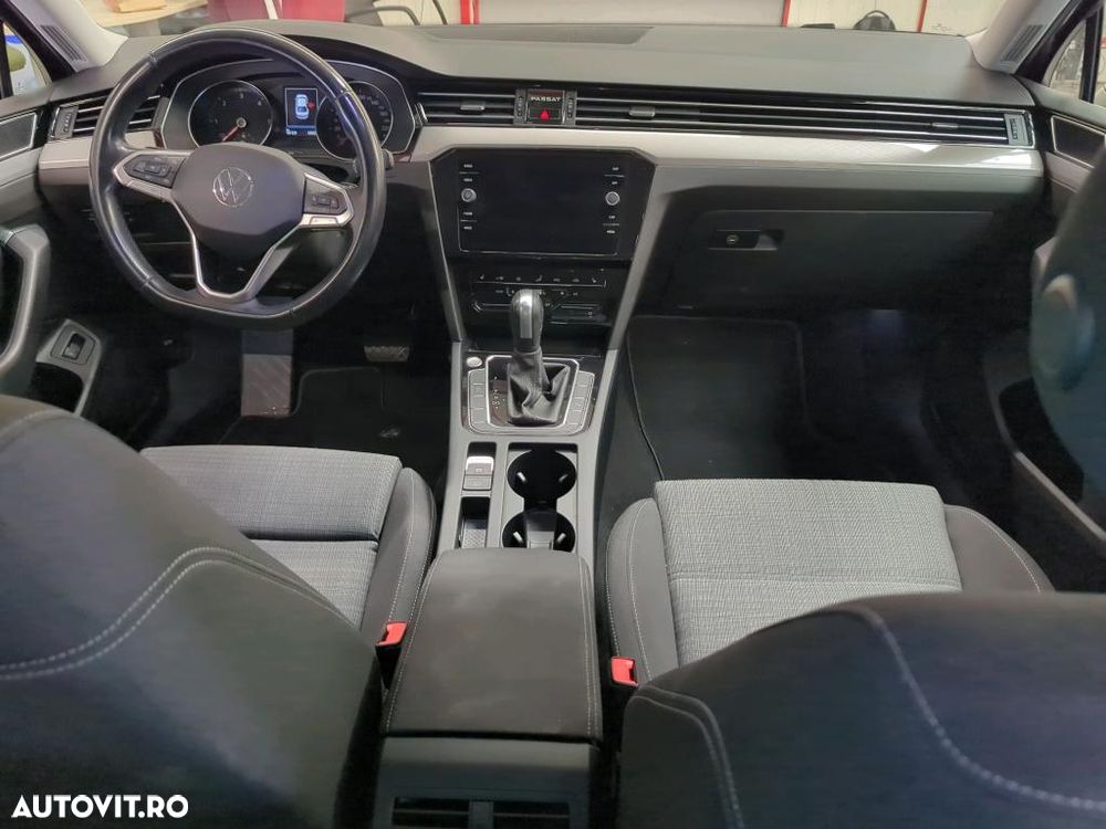 Volkswagen Passat 2.0 TDI DSG Comfortline - 2