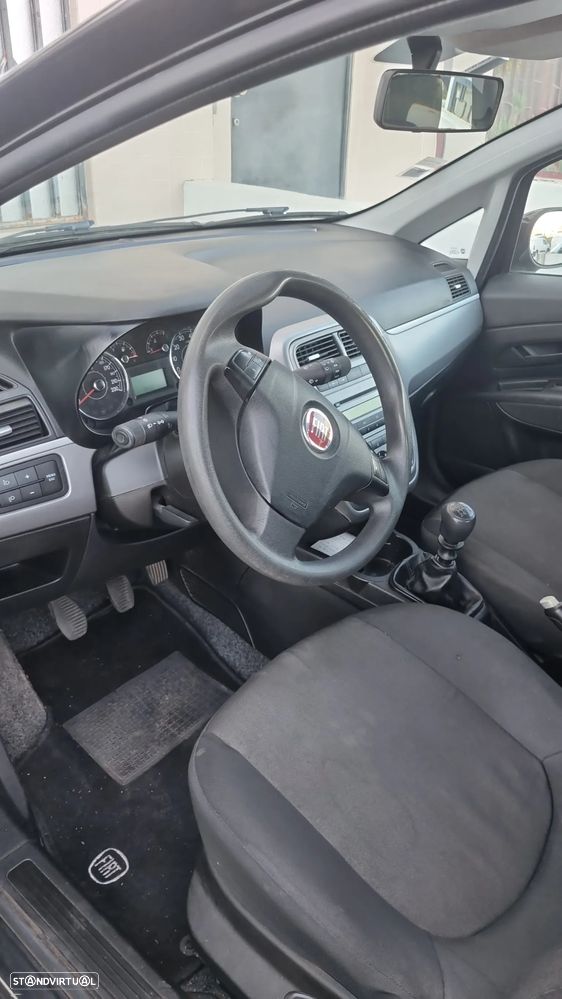 Fiat Punto - 4