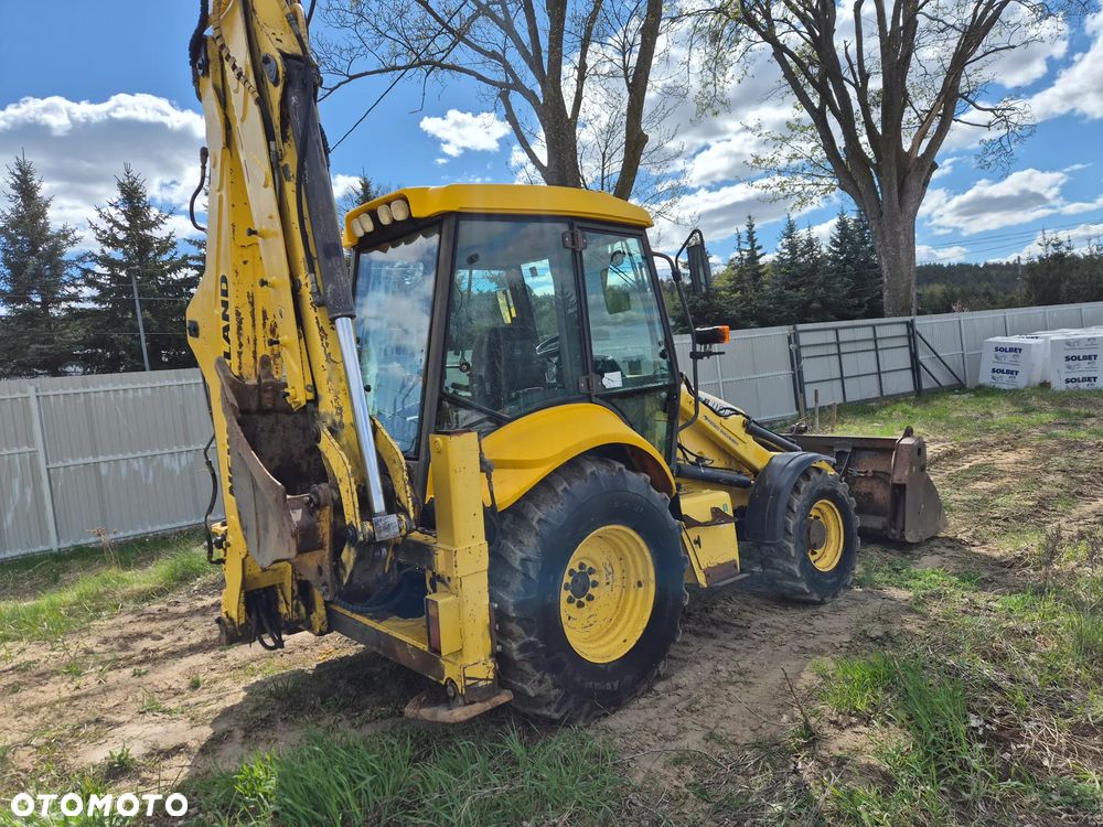 New Holland Lb 110B - 4