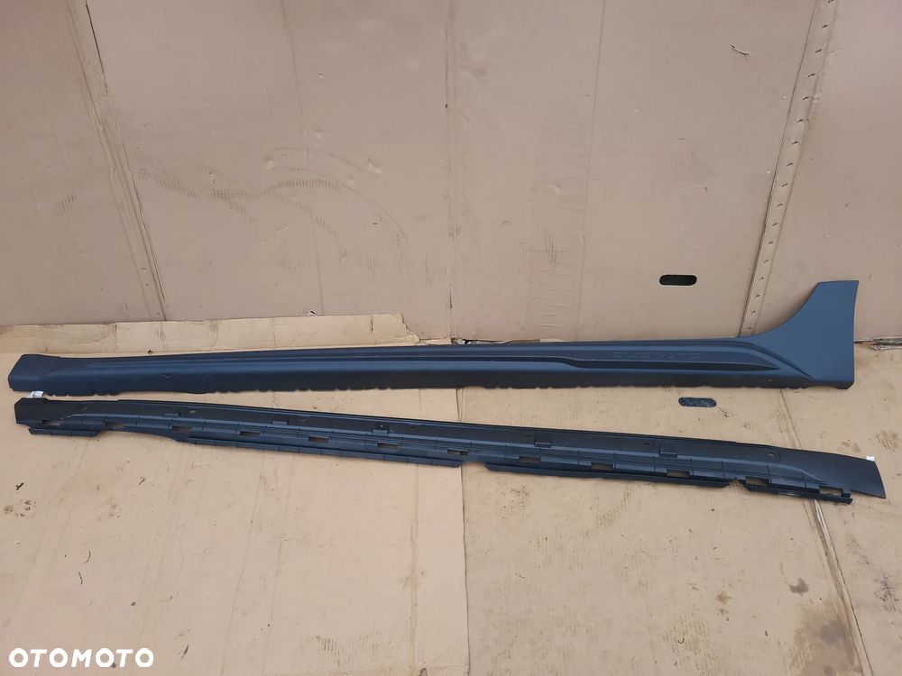 LISTWA PROGOWA LEWA AUDI A4 B9 ALLROAD - 1