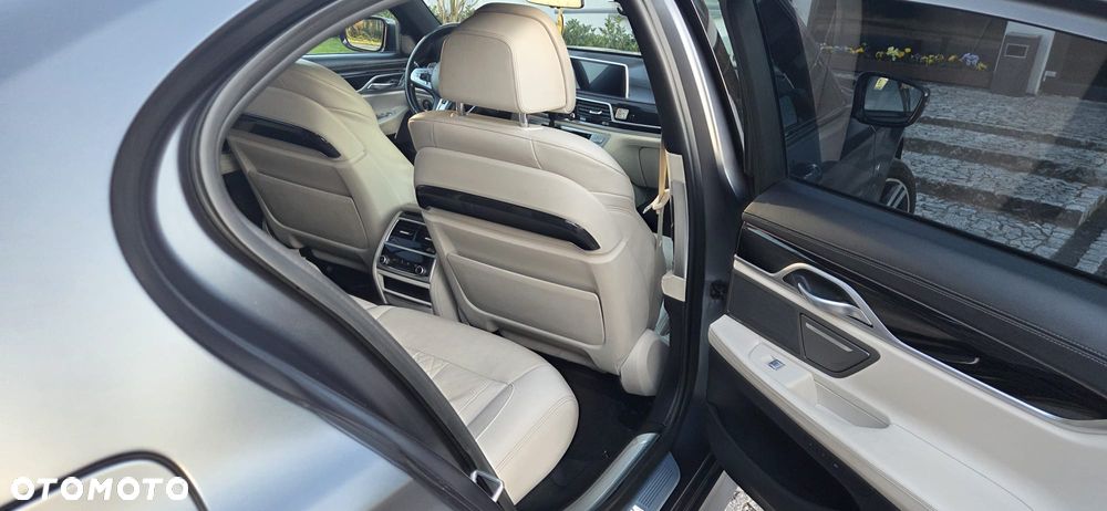 BMW Seria 7 750d xDrive - 7