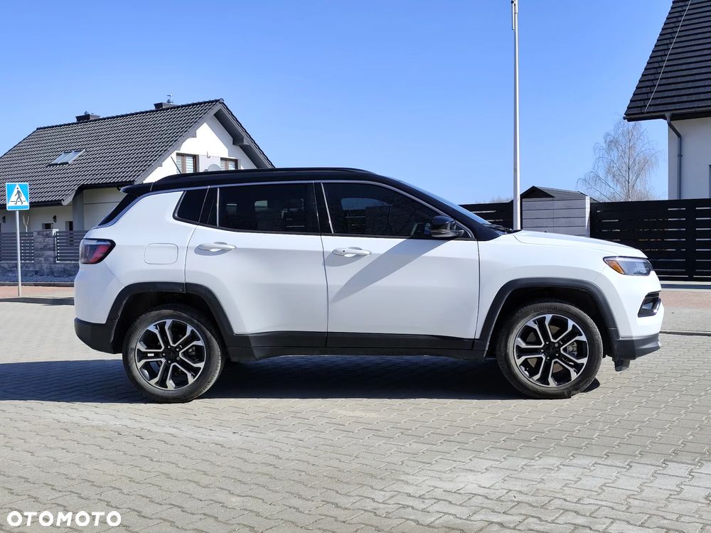 Jeep Compass - 4