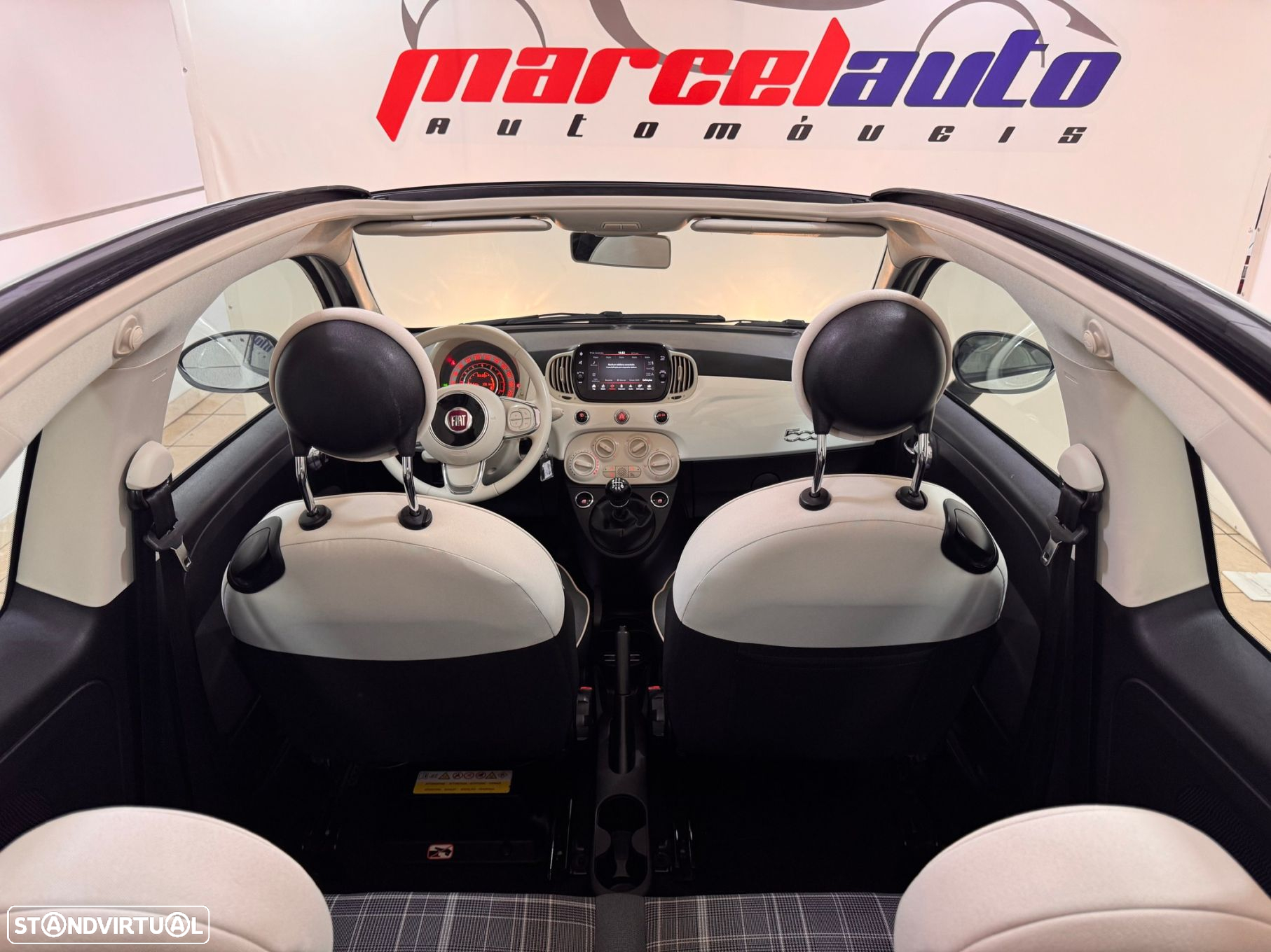 Fiat 500C 1.0 Hybrid Lounge - 26