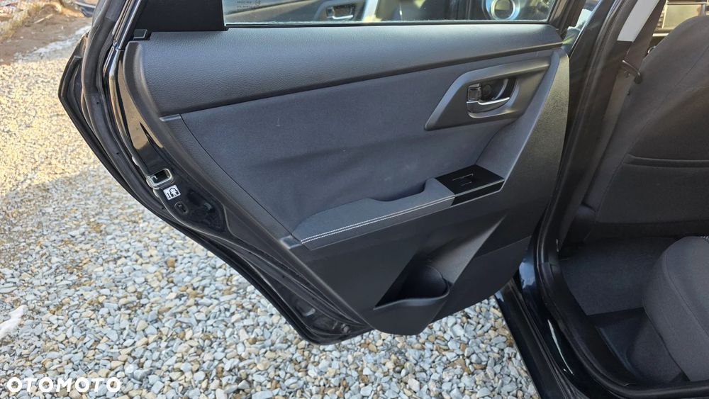 Toyota Auris - 17