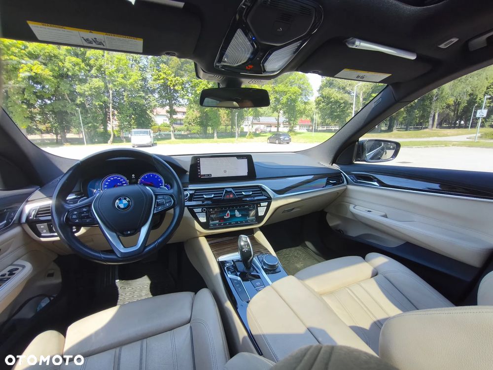 BMW 6GT 640i xDrive Sport Line - 23