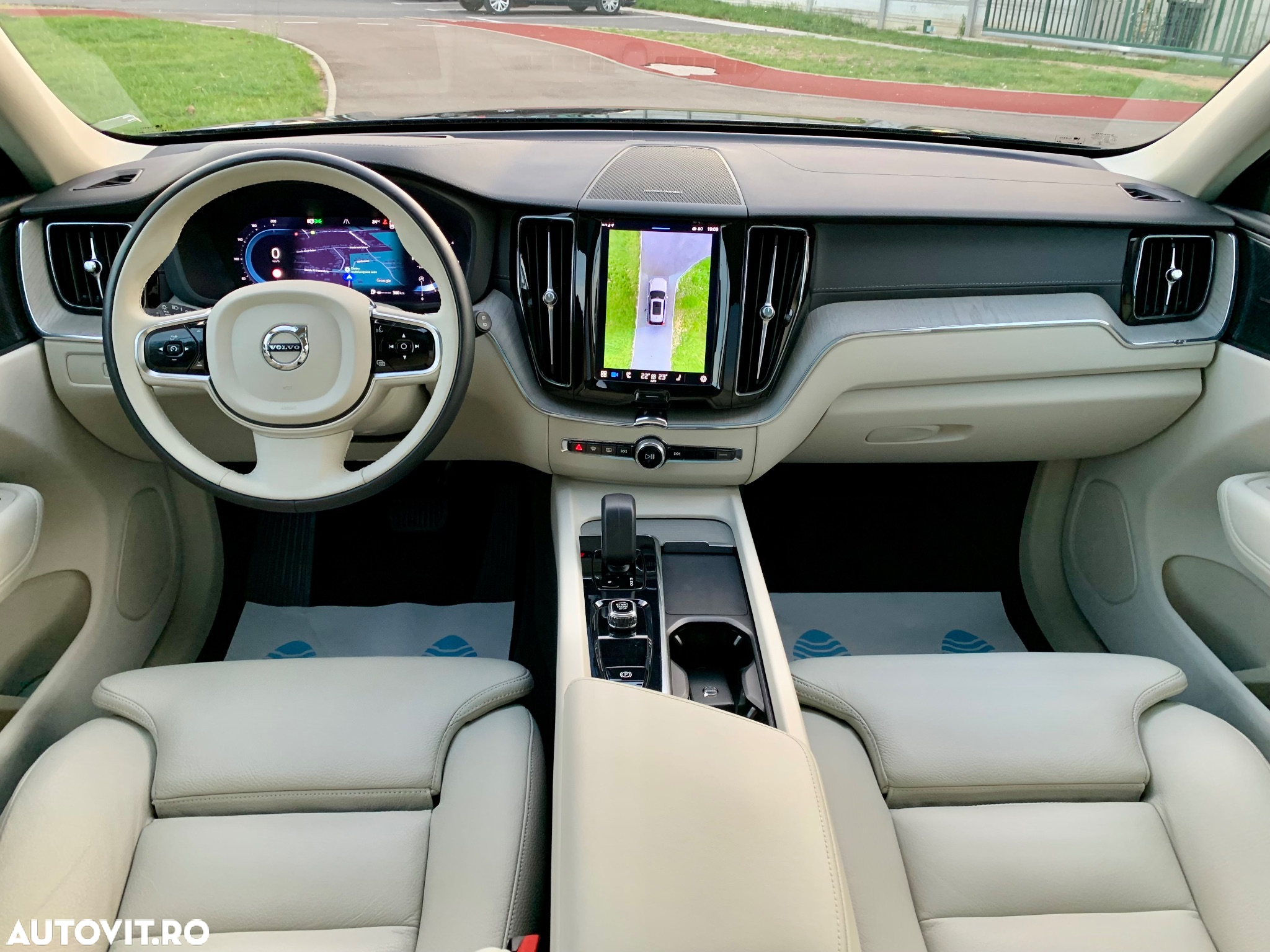 Volvo XC 60 B4 D AWD Ultimate Bright - 2