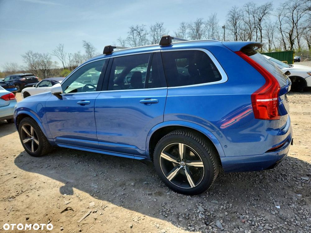 Volvo XC 90 T8 AWD Plug-In Hybrid Momentum 7os - 5