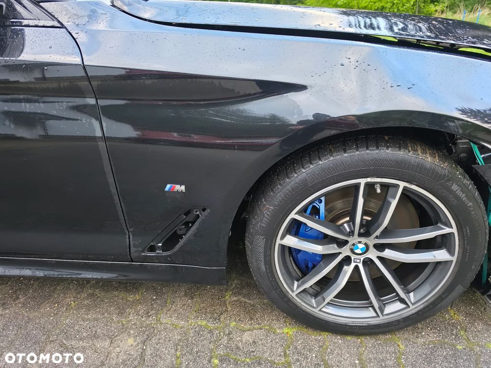 BMW Seria 5 540i xDrive mHEV M Sport sport - 4