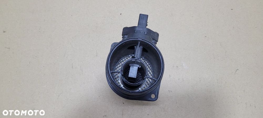 074906461B 074906461B PRZEPŁYWOMIERZ AUDI A3 A4 A6 1.9 2.0 TDI '00-'08 - 3