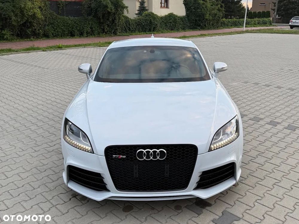 Audi TT RS Coupé - 1