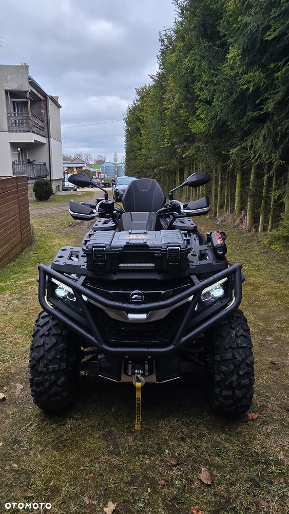 QJMOTOR SFA 1000 - 8