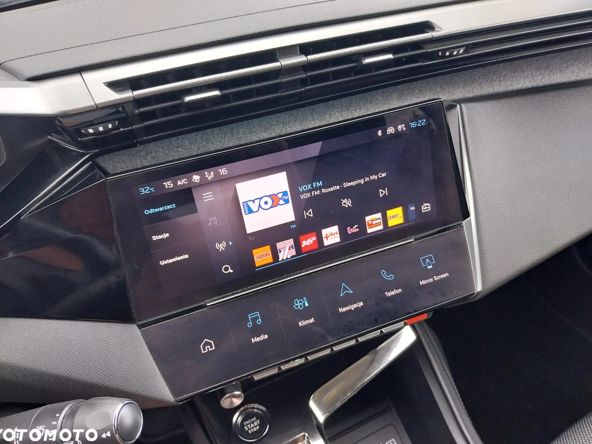 Peugeot 308 SW BlueHDi 130 EAT8 Stop & Start Allure Pack - 23