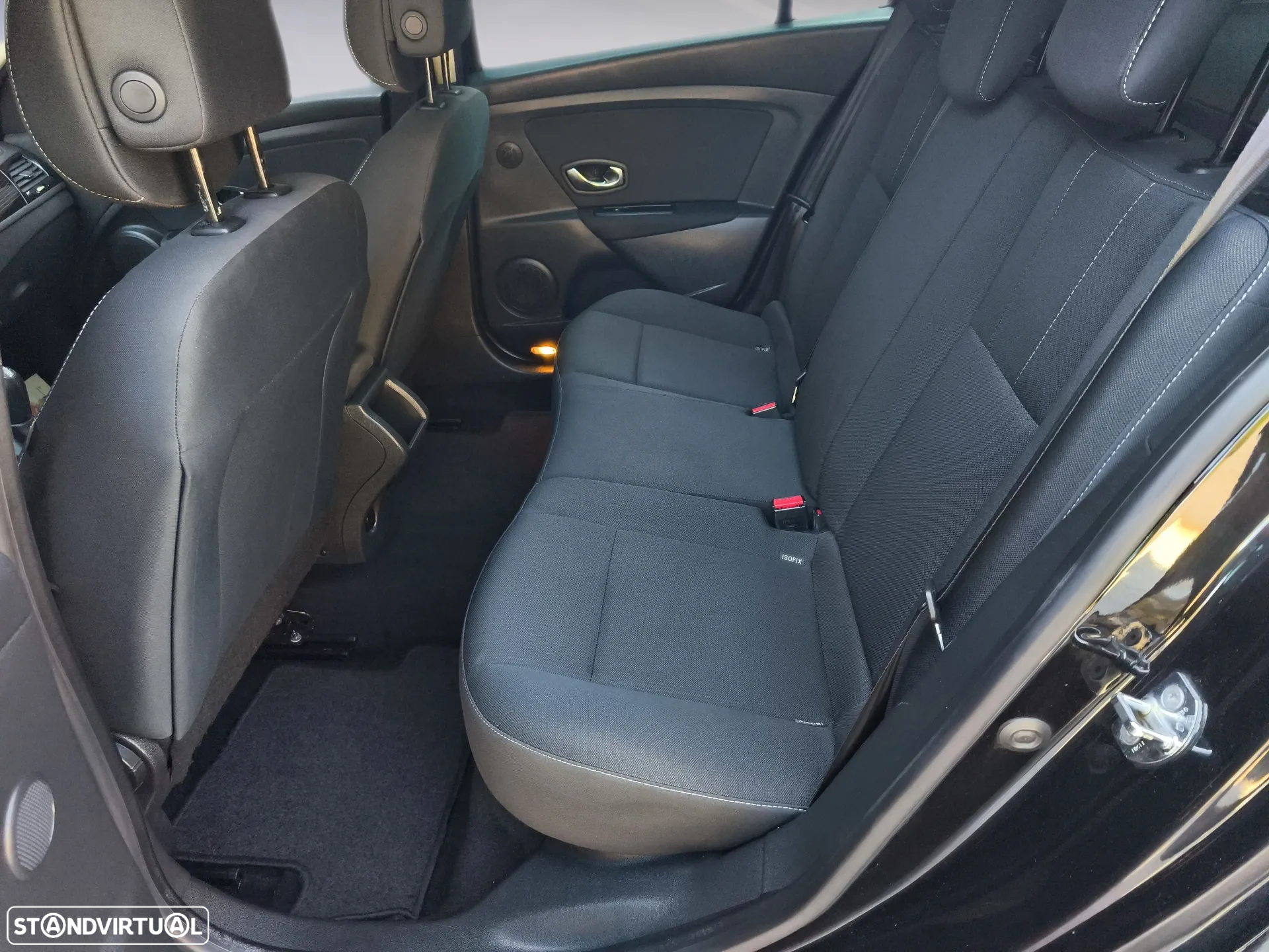 Renault Mégane Sport Tourer 1.5 dCi Dynamique - 9