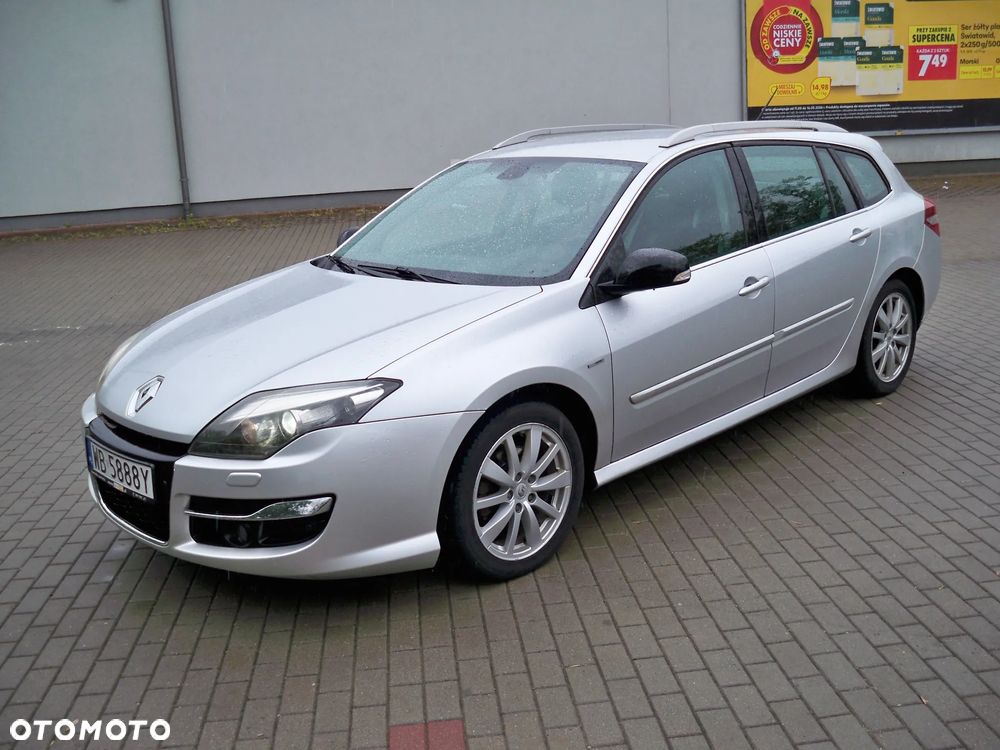 Renault Laguna dCi 175 FAP Bose Edition - 3