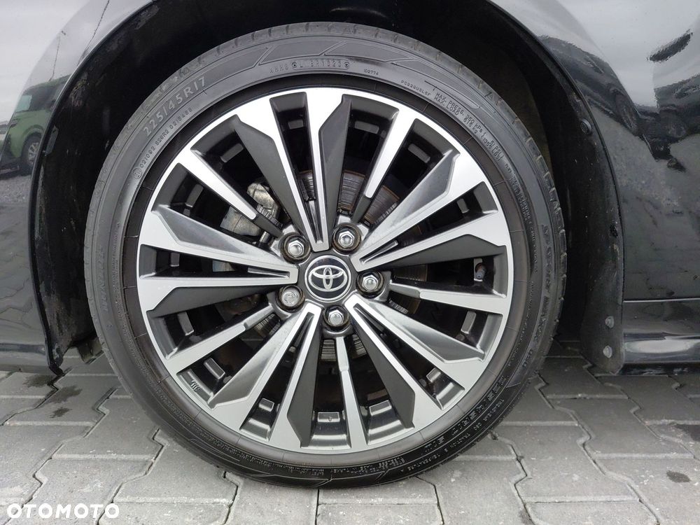 Toyota Corolla 1.8 Hybrid Style - 19
