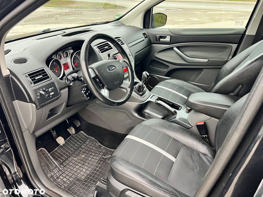 Ford Kuga 2.0 TDCi 4x4 Titanium - 7