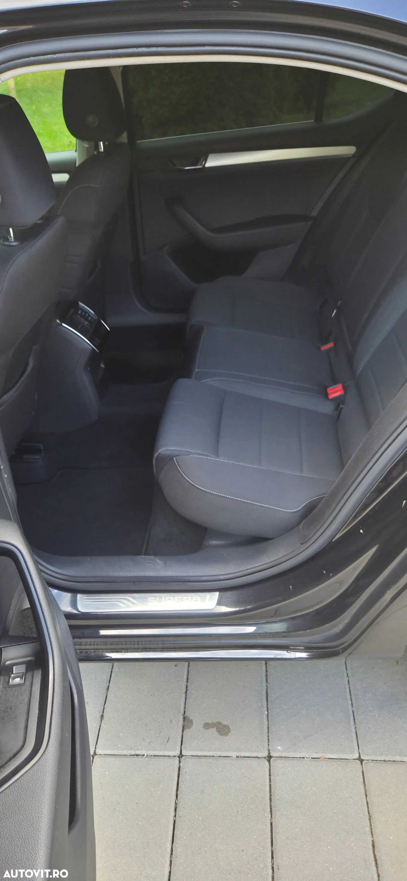Skoda Superb 2.0 TDI Active - 17