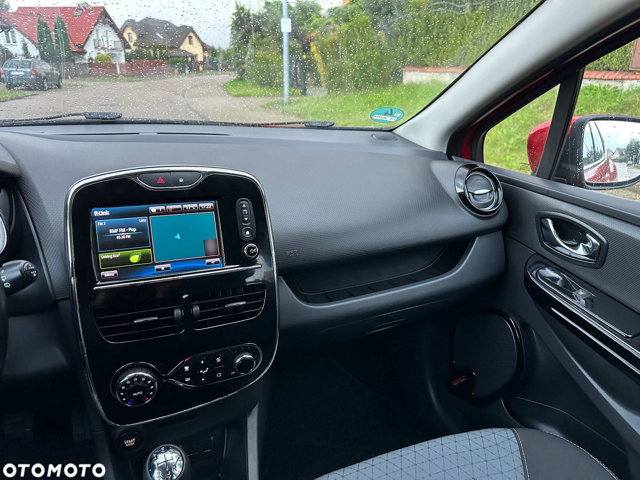 Renault Clio 0.9 Energy TCe Limited EU6 - 17