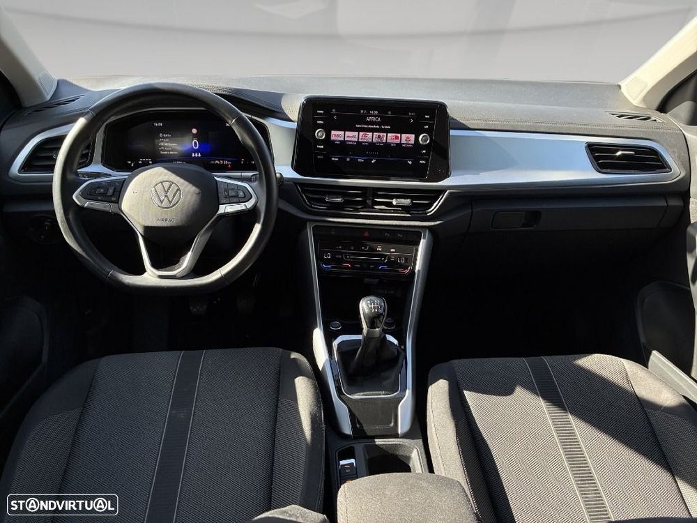 VW T-Roc 1.0 TSI Urban - 17