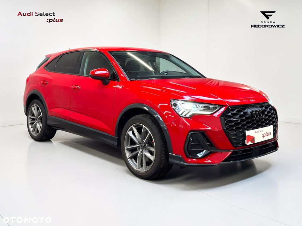 Audi Q3 Sportback - 14