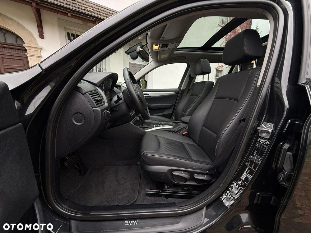 BMW X1 xDrive20d - 17