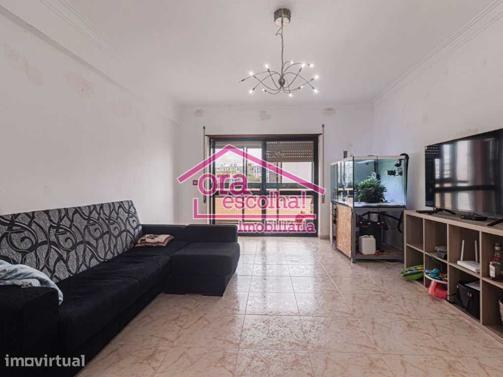 Apartamento T2 com Arrecadação individual na Baixa da Banheira. - Grande imagem: 2/15