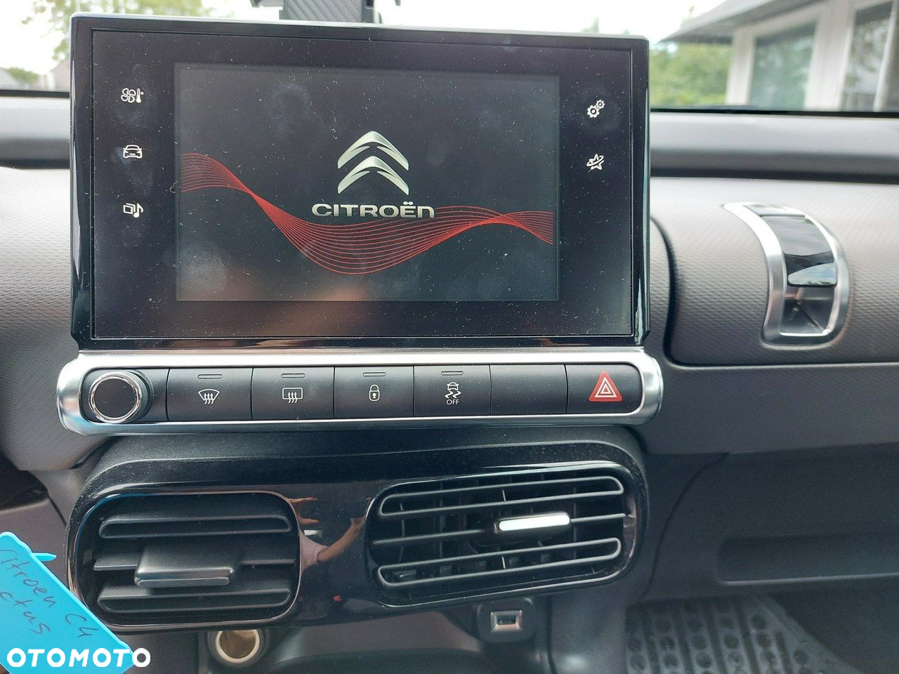 Citroën C4 Cactus - 22