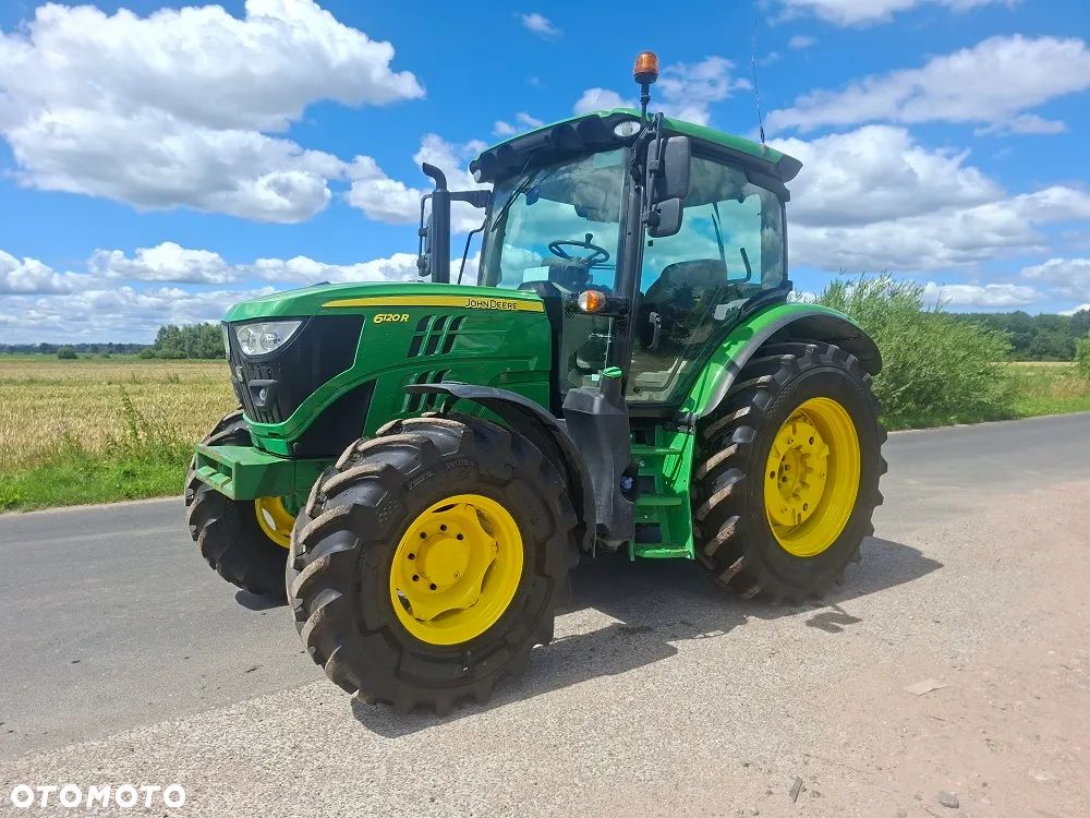 John Deere 6120R - 1