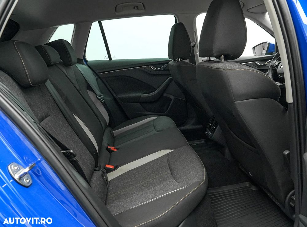 Skoda Kamiq 1.0 TSI DSG Style - 17
