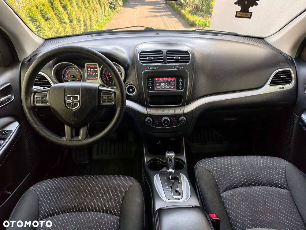 Dodge Journey - 30