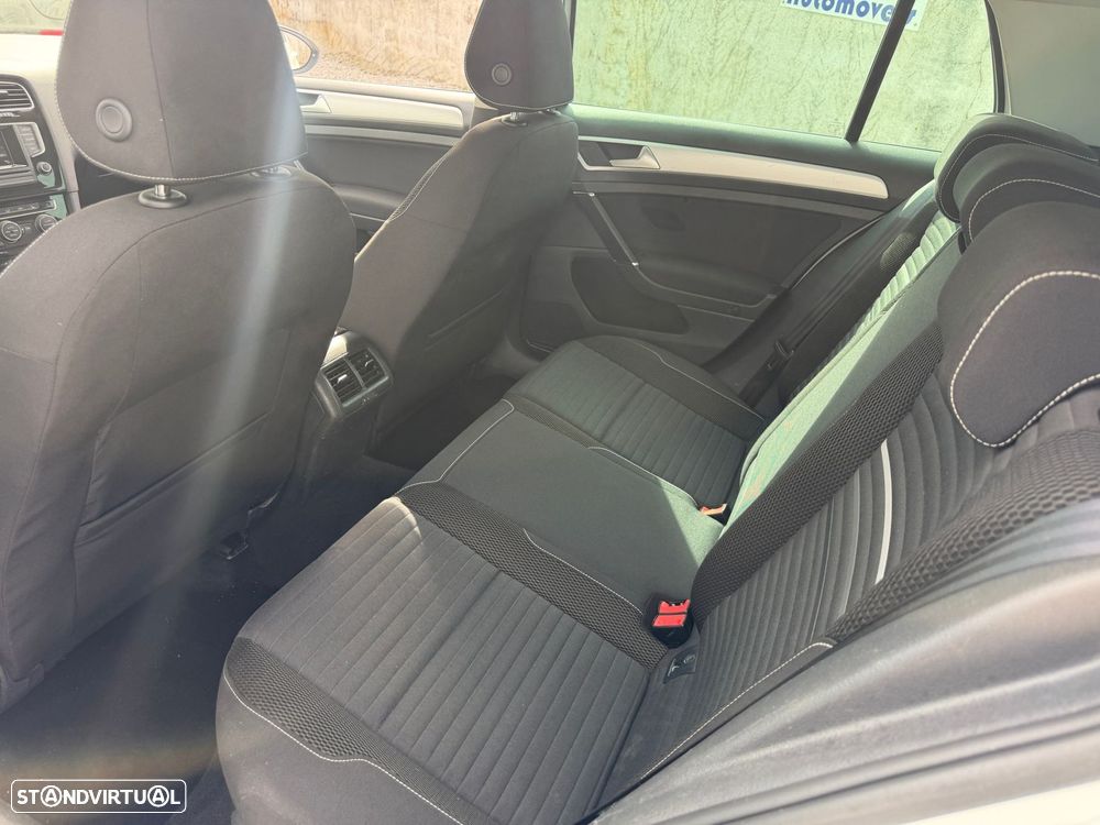 VW Golf 1.6 TDI BlueMotion Cup - 12