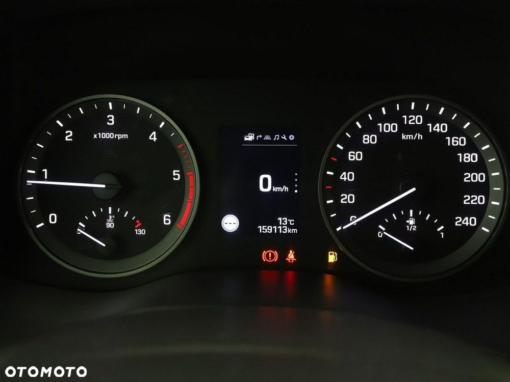 Hyundai Tucson 1.7 CRDI BlueDrive Style 2WD - 23