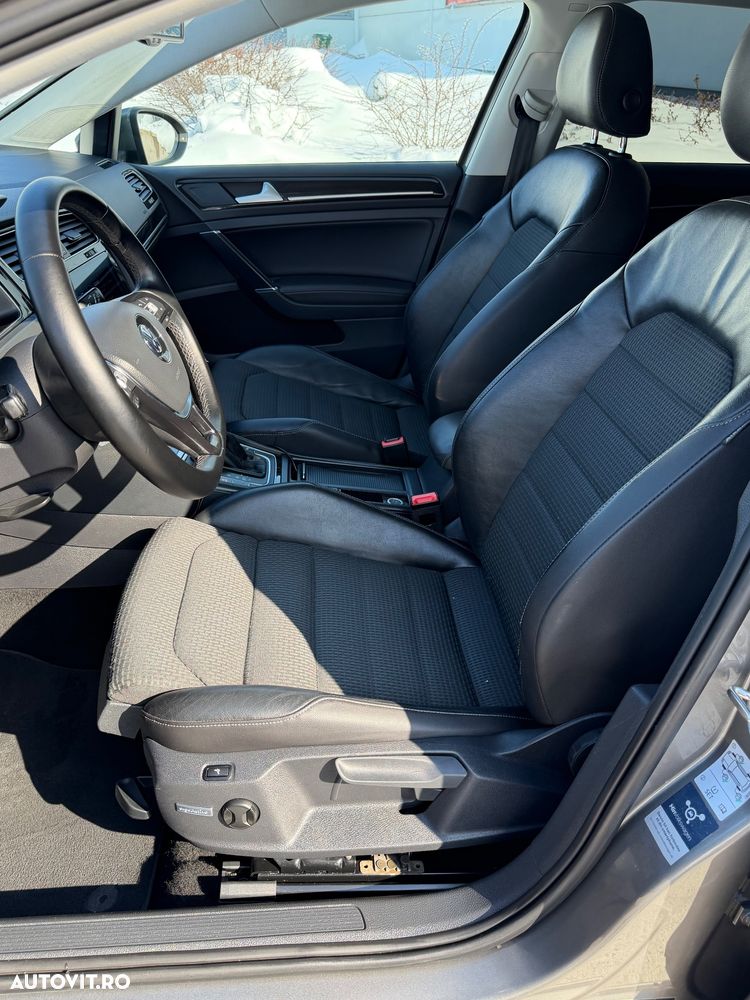 Volkswagen Golf 1.6 TDI DPF DSG MATCH - 18