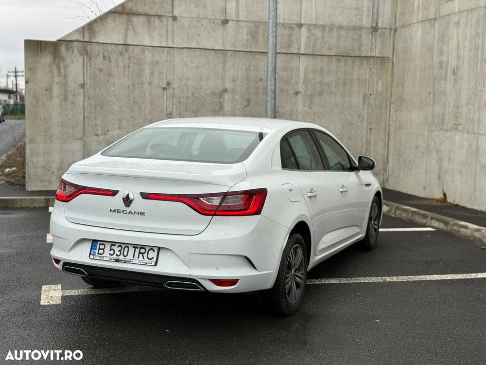 Renault Megane TCe GPF Zen - 23